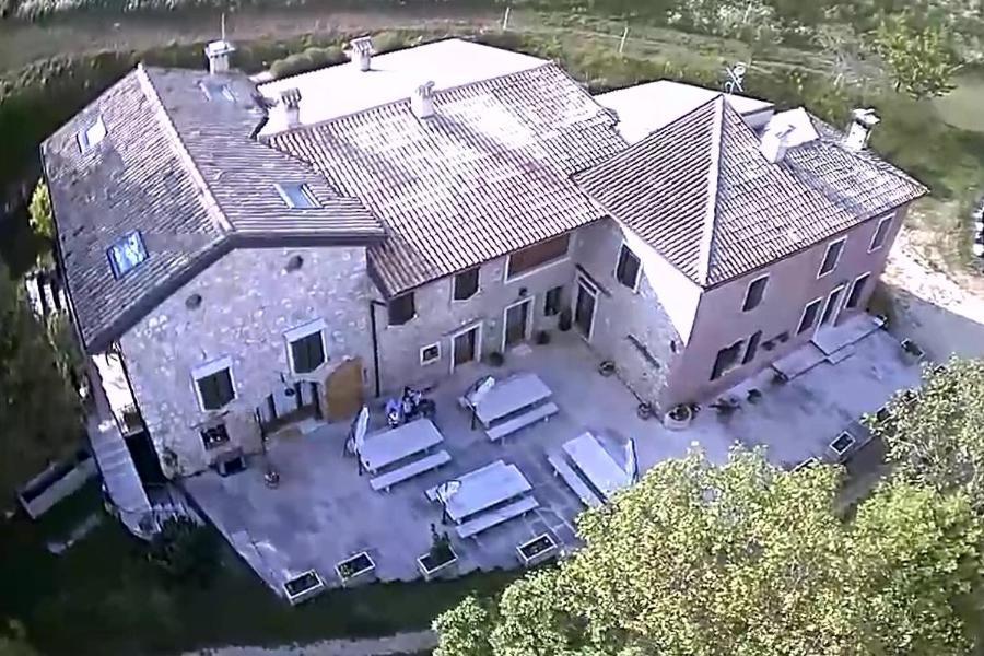 Agriturismo Lusani Caprino Veronese Esterno foto